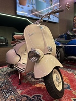 1957 Vespa Faro Basso oldtimer motorfiets te koop