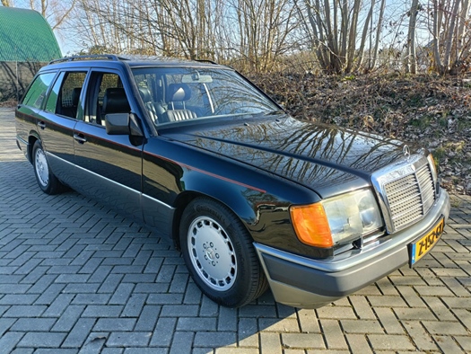 1991 Mercedes 300 oldtimer te koop