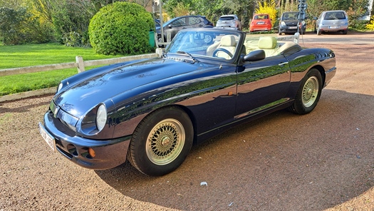 1995 MG RV8 oldtimer te koop