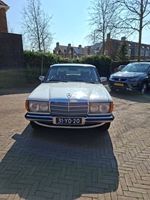 1976 Mercedes 250 w123 oldtimer te koop