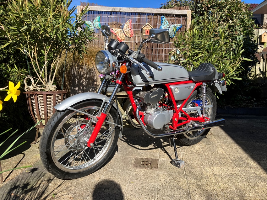 1996 Honda Dream oldtimer bromfiets te koop