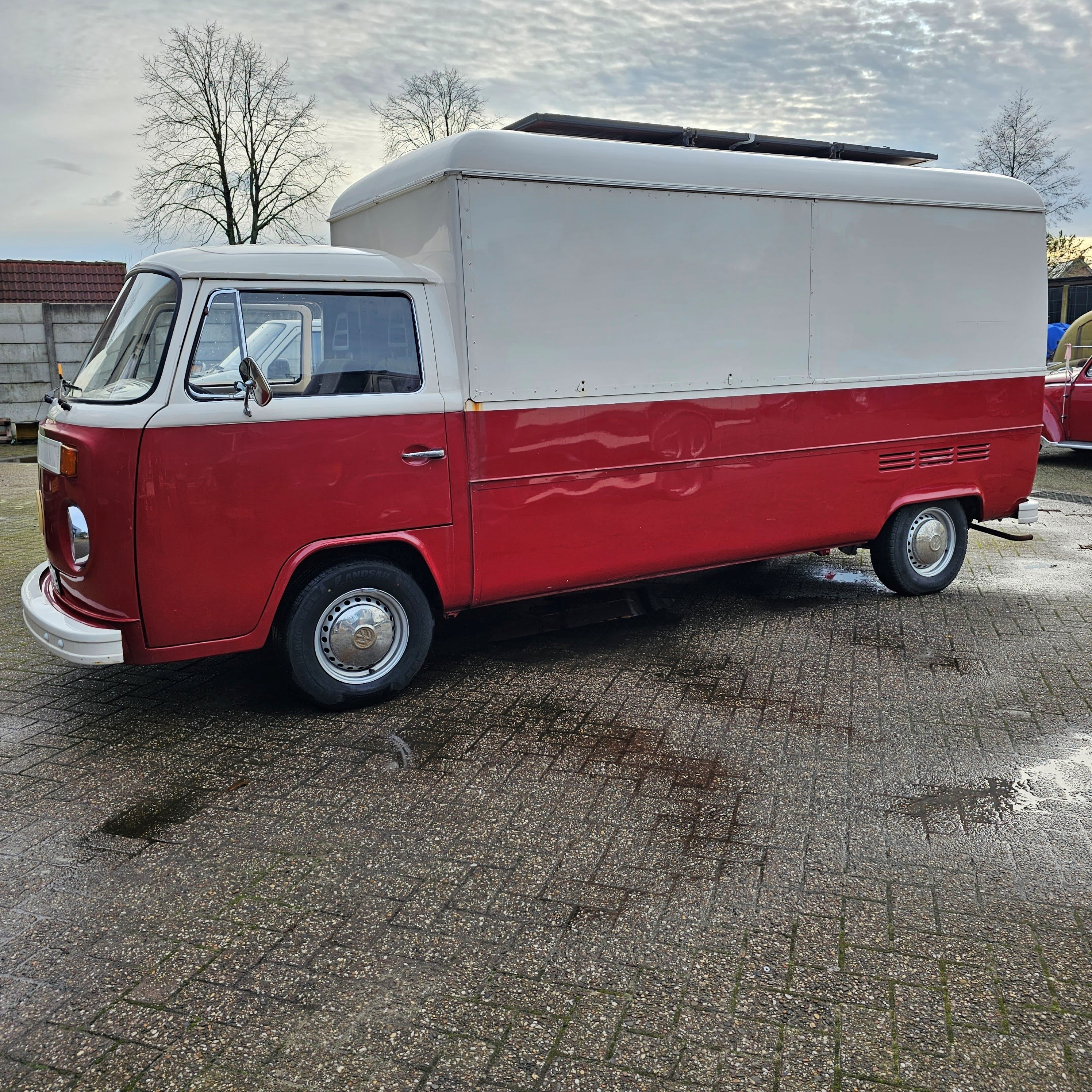 1973 Volkswagen T2 Kemperink  oldtimer te koop