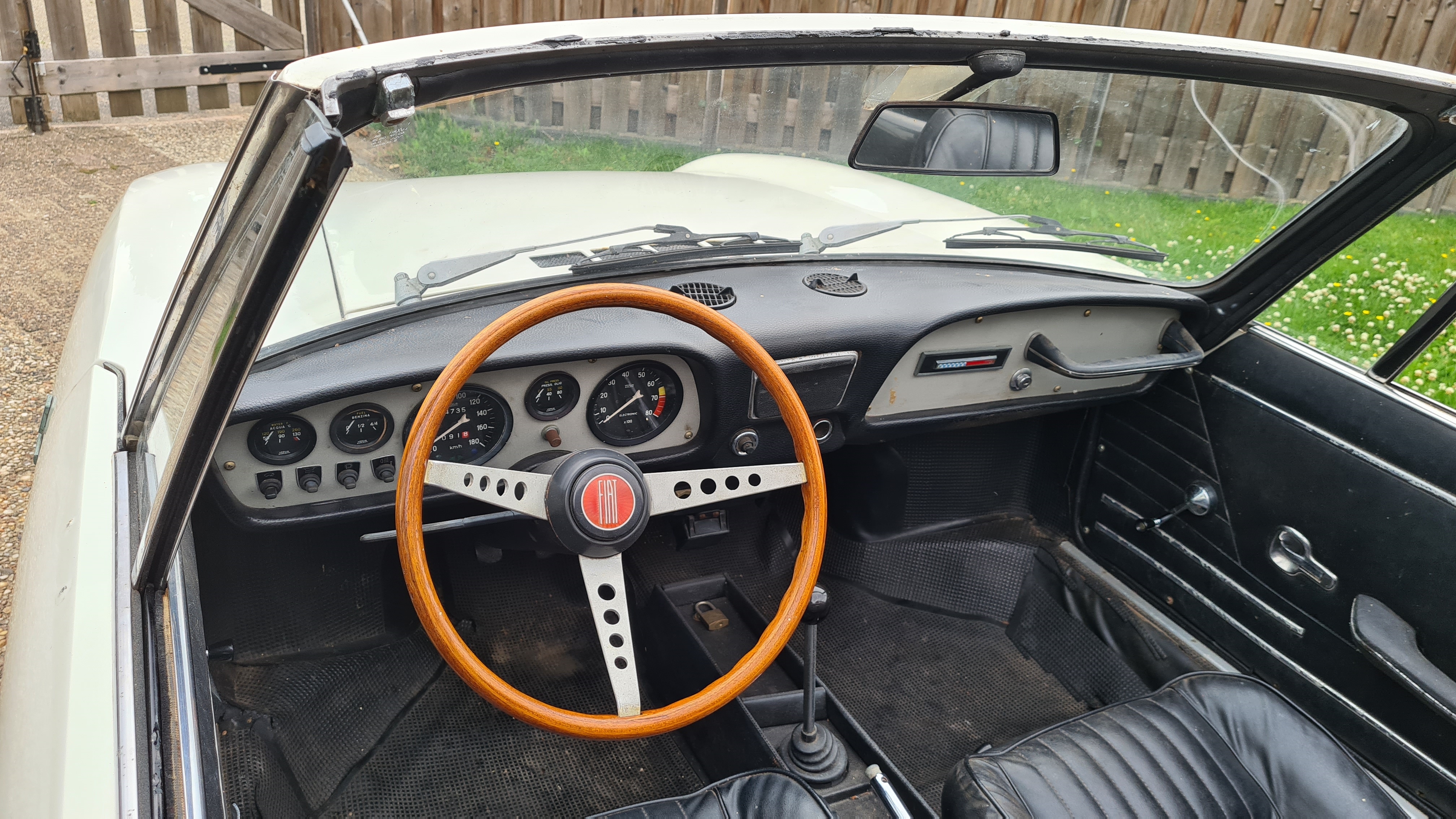 1970 Fiat 850 sport spider oldtimer te koop