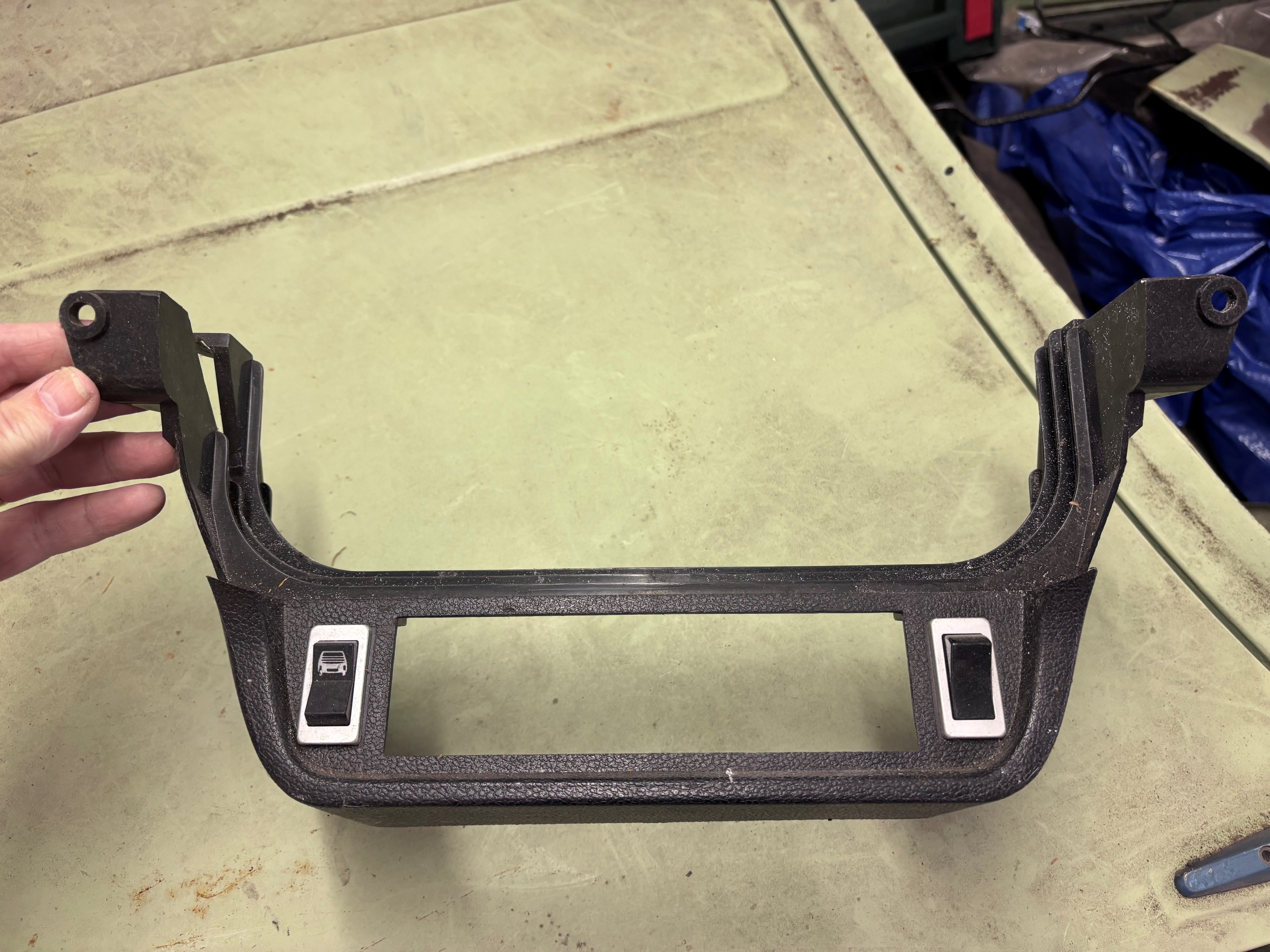 1968 Peugeot 204 cabrio oldtimer te koop