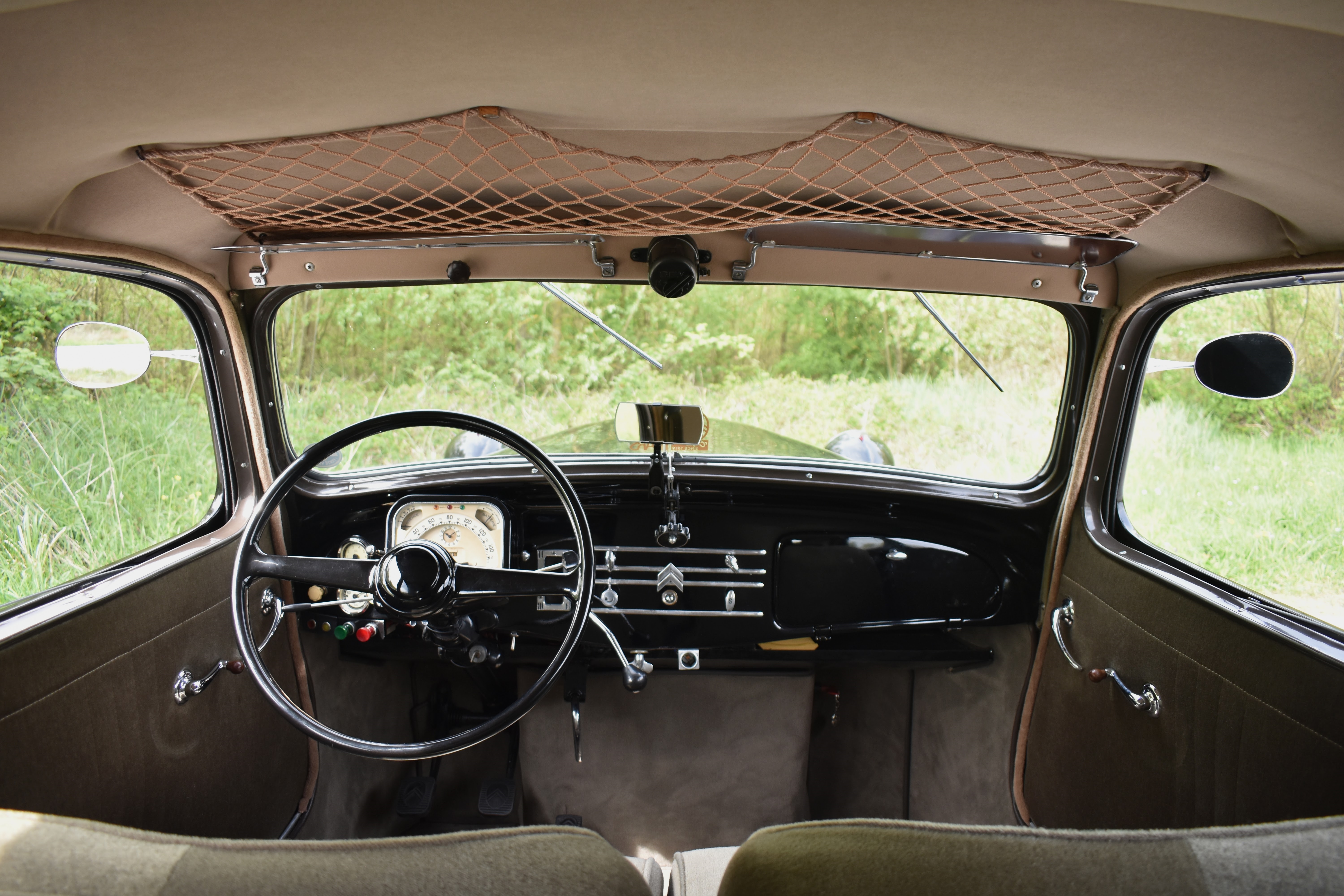 1950 Citroën Traction Avant 15/6 wieltje oldtimer te koop