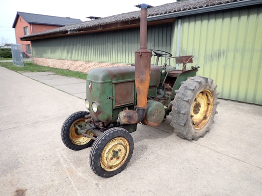 1954 Vierzon 201 Hotbulb Vineyard oldtimer tractor te koop