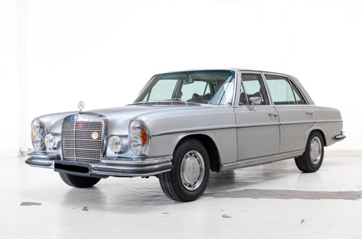 1972 Mercedes 280 SEL 4.5L Sunroof oldtimer te koop