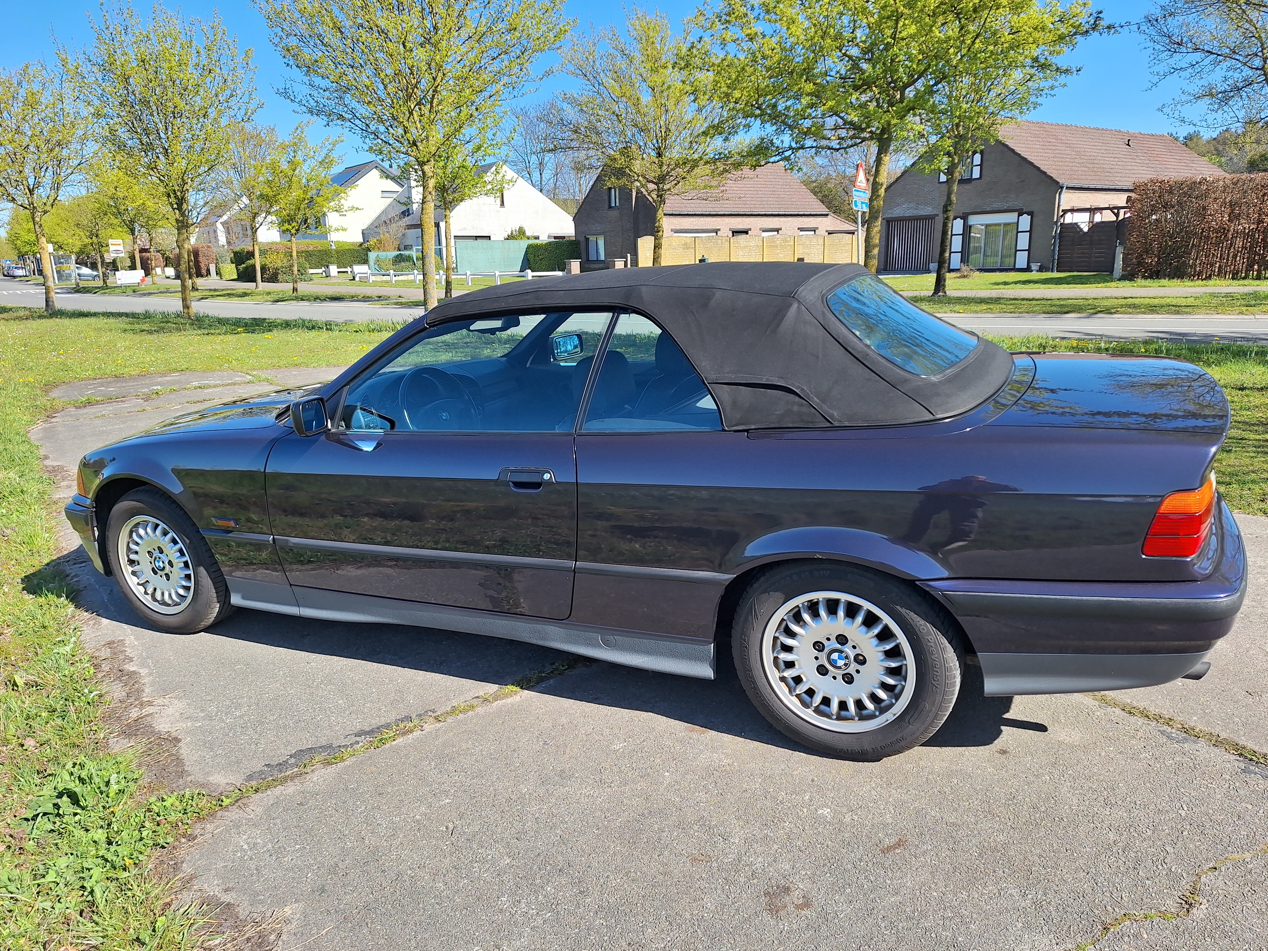 1996 BMW E36 318i cabrio oldtimer te koop