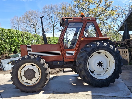 1982 Fiat 880-5  oldtimer tractor te koop