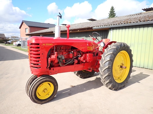 Massey-Harris 44 Diesel oldtimer tractor te koop