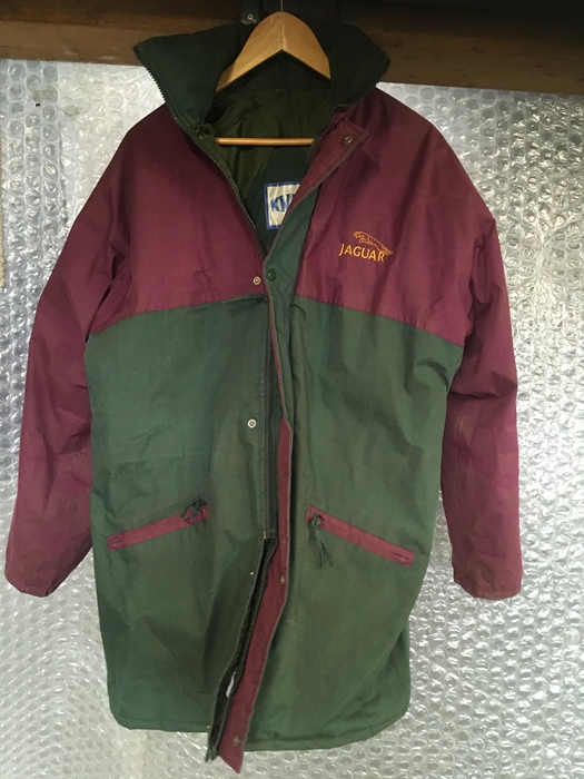 Jas    Jaguar  Silk Cut te koop