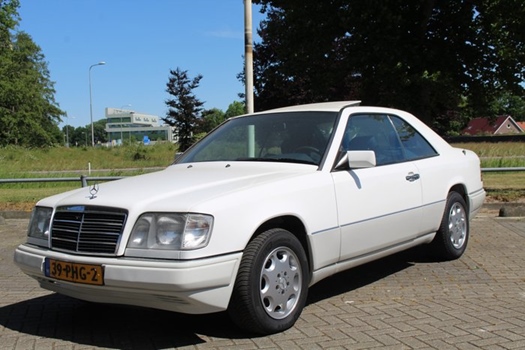 1994 Mercedes E-Klasse 220 CE - 94.000 Km oldtimer te koop