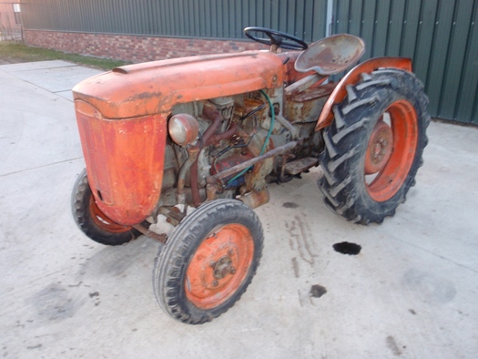 Same tto V Vineyard oldtimer tractor te koop