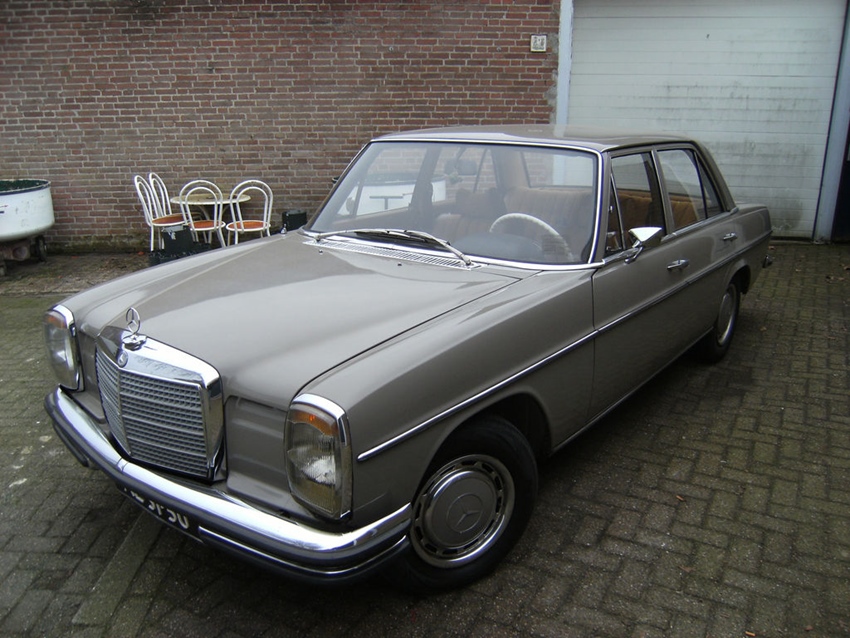 1972 Mercedes 230 oldtimer te koop