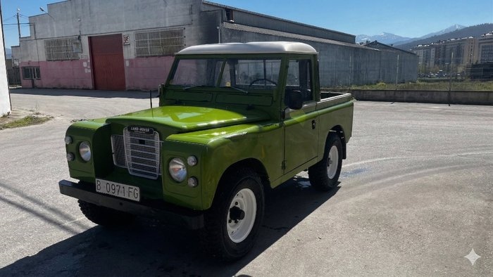1982 Land Rover SANTANA 88 oldtimer te koop