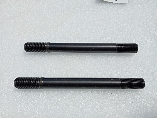 Head fastening stud Lamborghini Miura,Espada, te koop