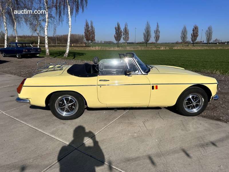 1975 MG B oldtimer te koop