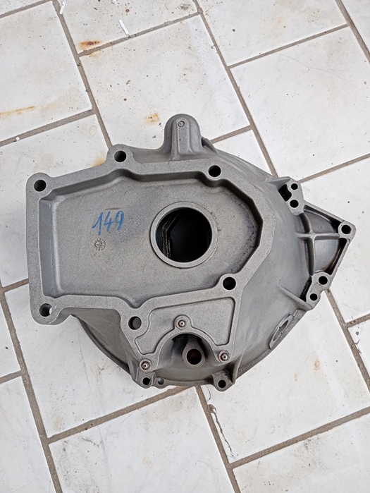 Clutch bell housing for Alfa Romeo Montreal te koop