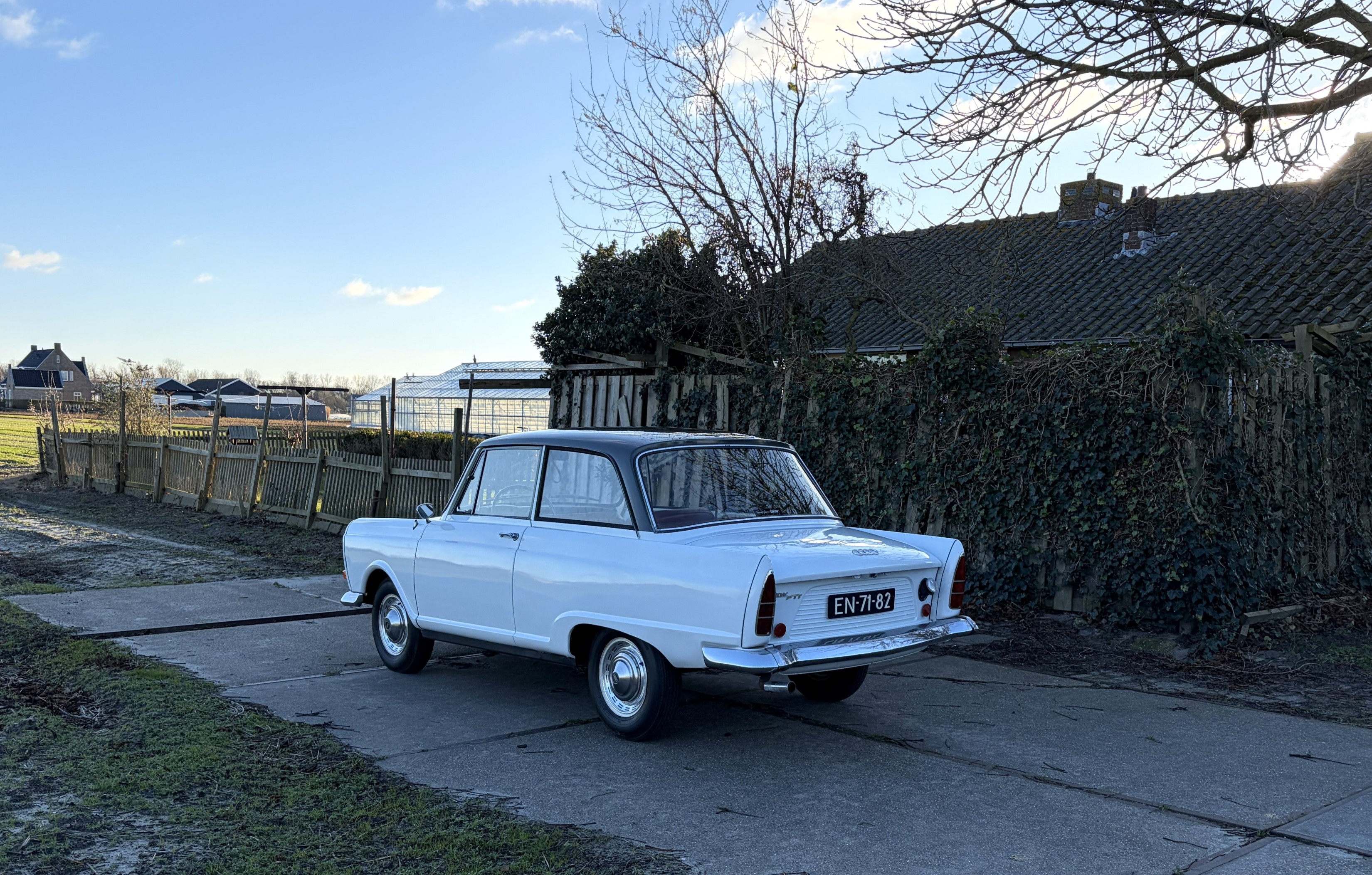 1965 DKW F11 NL geleverd en origineel! oldtimer te koop