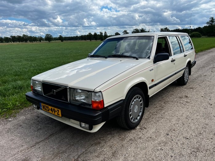 1989 Volvo 740 GL oldtimer te koop