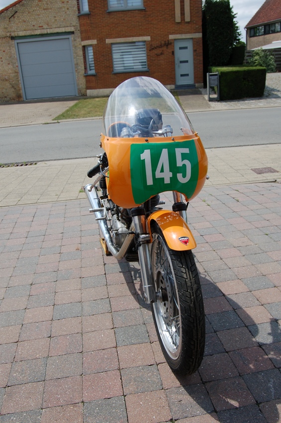 Ducati 250 desmo racer oldtimer motorfiets te koop