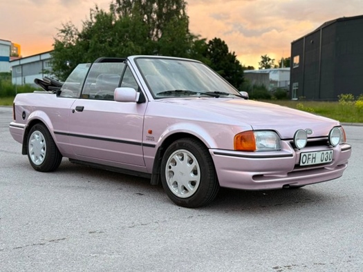 1989 Ford Escort IV Convertible 1.6 i XR oldtimer te koop