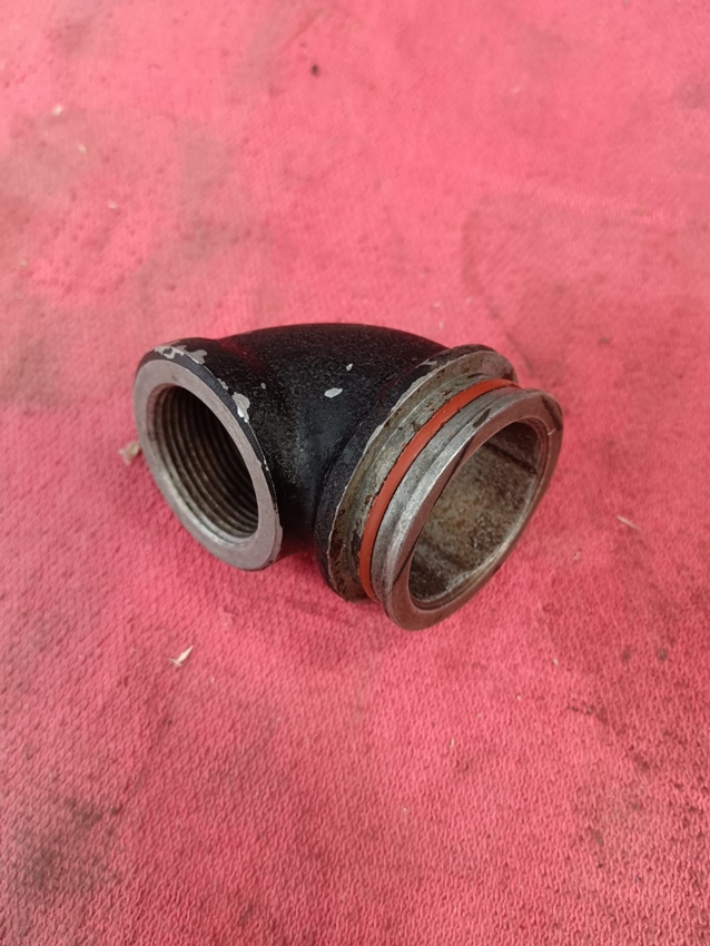 Oil inlet nozzle Maserati Mistral 4.0 te koop