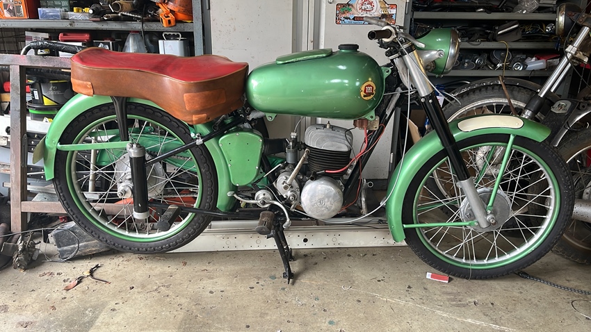 1956 Montesa Brio. Model 81 oldtimer motorfiets te koop