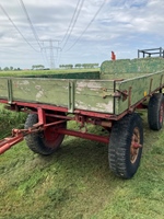 Platte wagen op basis van Dodge Beep onderstel oldtimer te koop