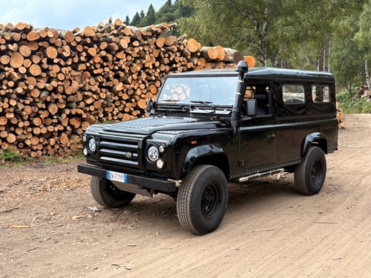 1990 Land Rover Defender 110 TD Hard Top oldtimer vrachtwagen te koop
