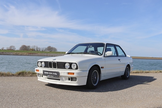1990 BMW E30 318is oldtimer te koop