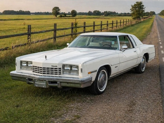 1977 Oldsmobile Toronado oldtimer te koop