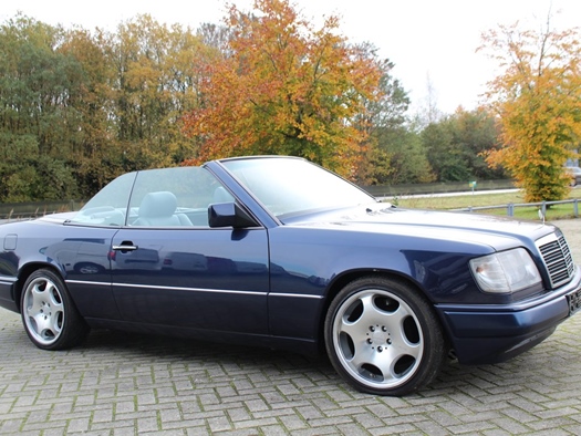 1995 Mercedes E 200 Cabriolet oldtimer te koop