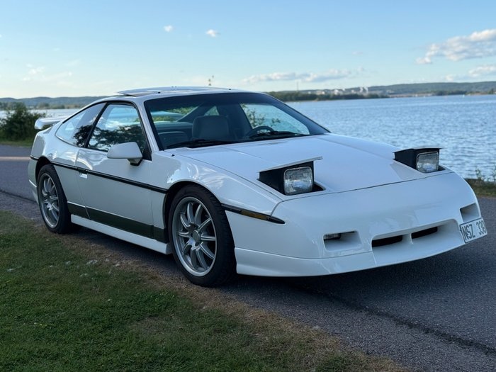 1986 Pontiac Fiero GT 2,8 V6 oldtimer te koop