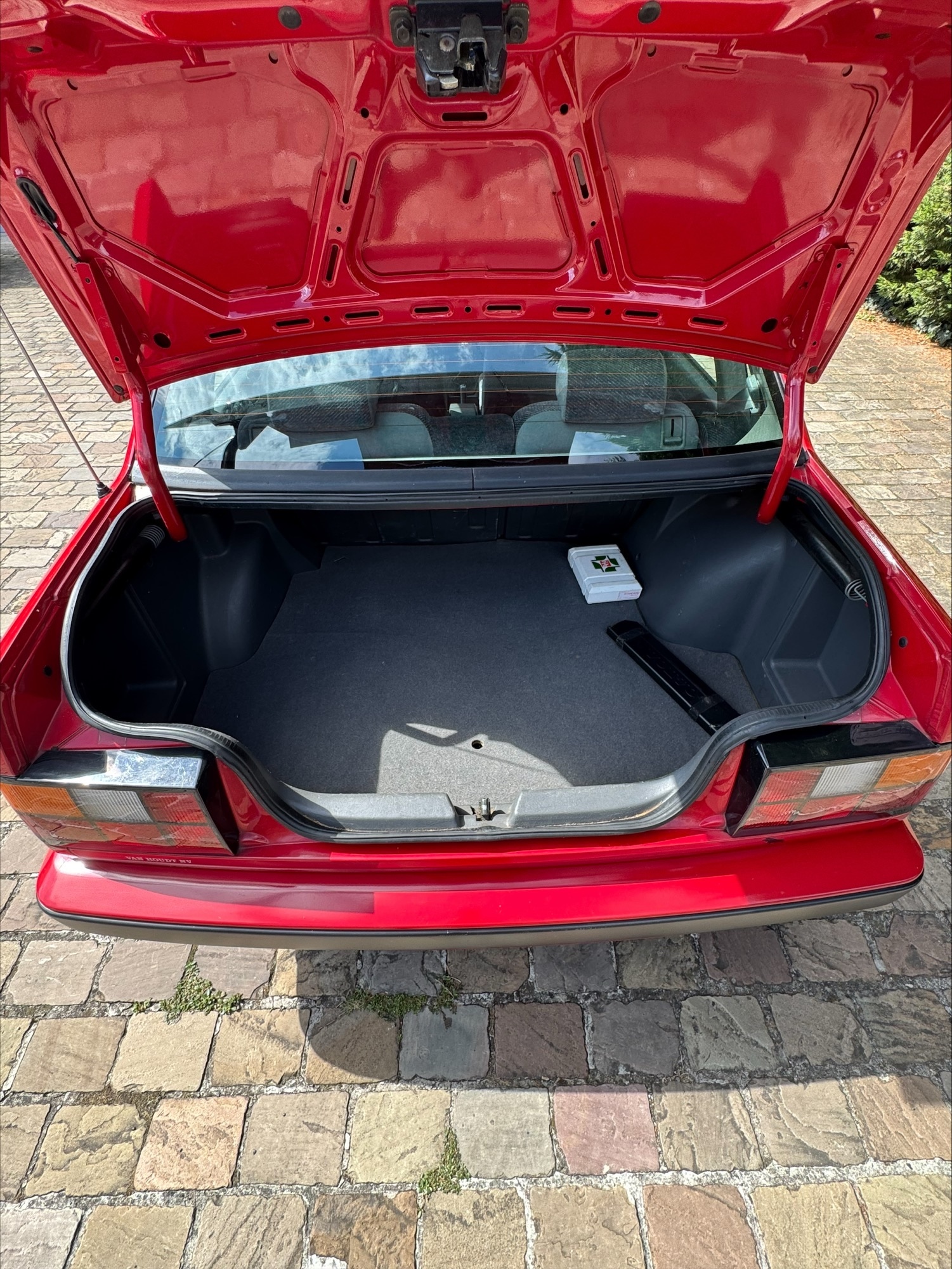 1990 Volvo 460 GLE injection oldtimer te koop