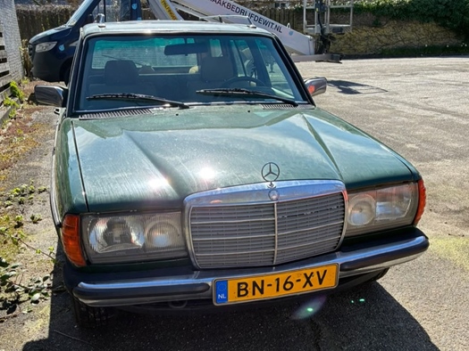 1983 Mercedes 300TD oldtimer te koop