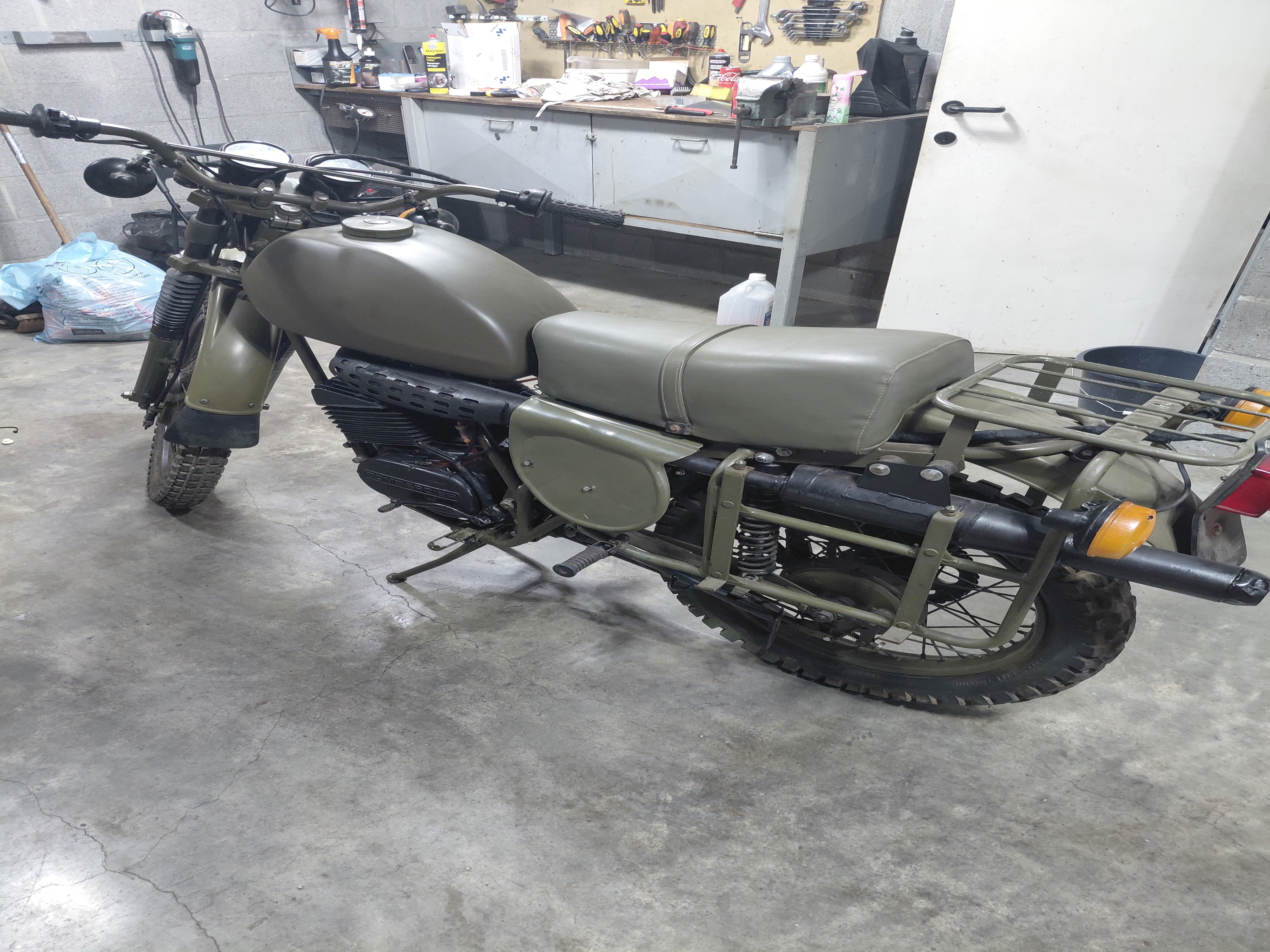 1979 Bombardier Can-am military oldtimer motorfiets te koop