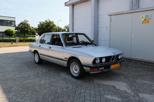 1982 BMW 520i-6 Manual E28 oldtimer te koop