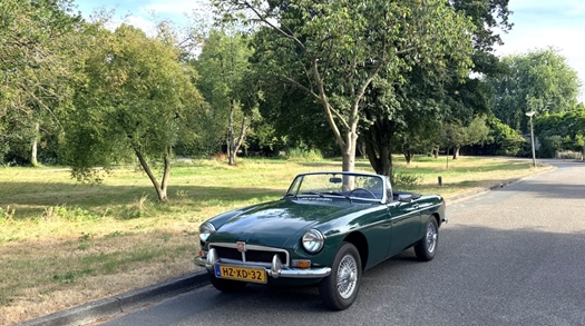 1976 MG B Chroom bumper  oldtimer te koop