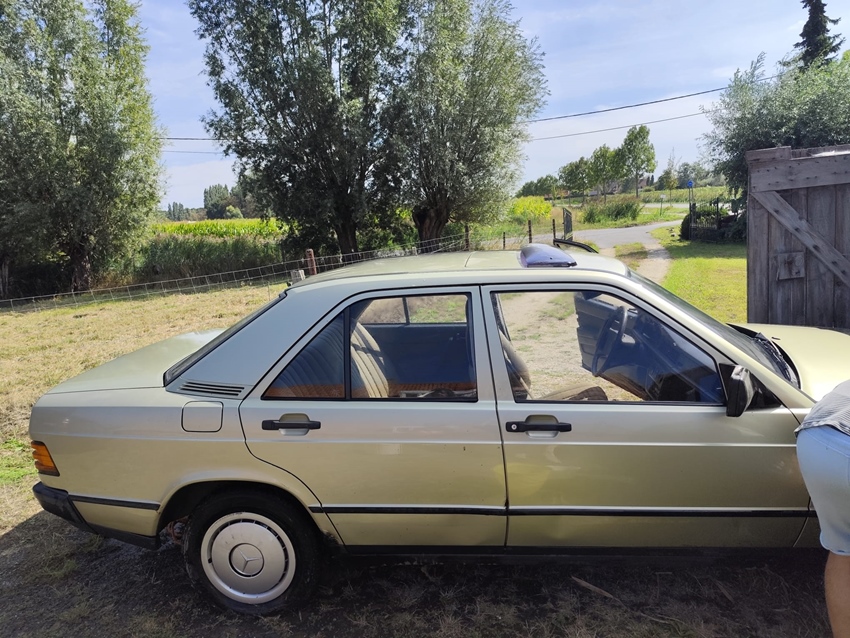 1983 Mercedes 190 oldtimer te koop