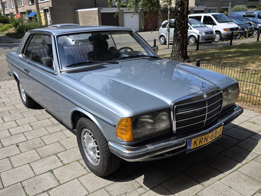 1983 Mercedes 230 CE oldtimer te koop