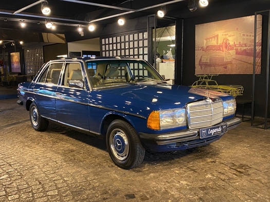 1984 Mercedes 200-serie oldtimer te koop