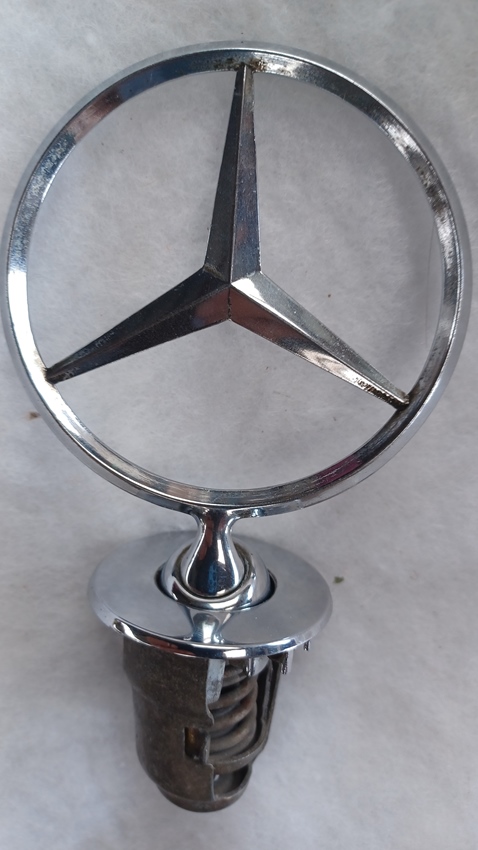 motorkap ornament mercedes te koop