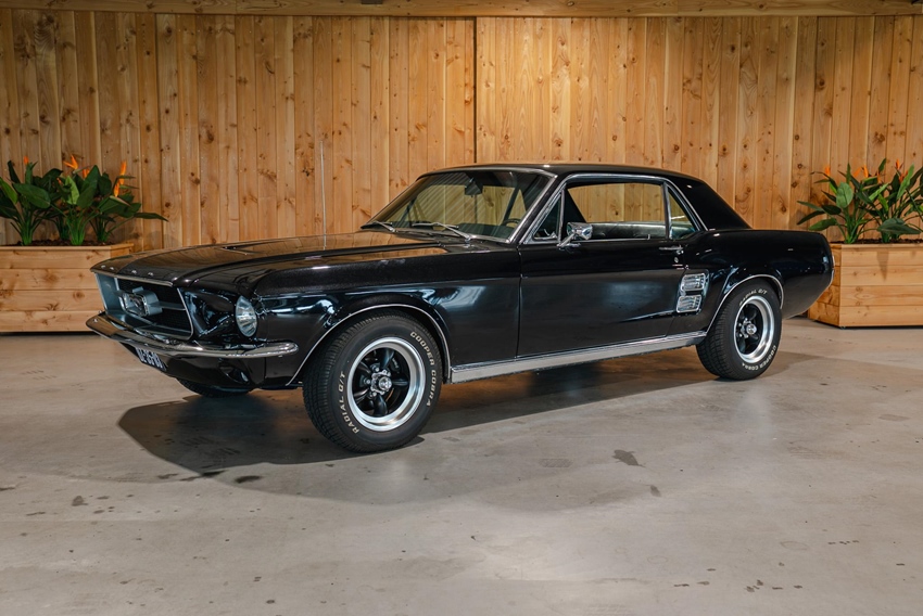 Ford Mustang oldtimer te koop