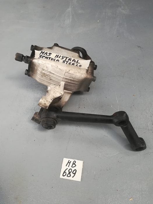 Steering box for Maserati Mistral te koop