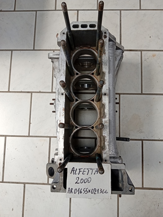 Engine block Alfa Romeo Alfetta 2000 te koop