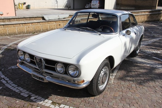 1969 Alfa Romeo 1750 GT Veloce Quadrifoglio Oro oldtimer te koop