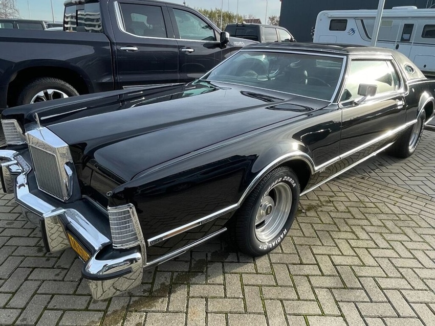 1975 Lincoln Continental oldtimer te koop