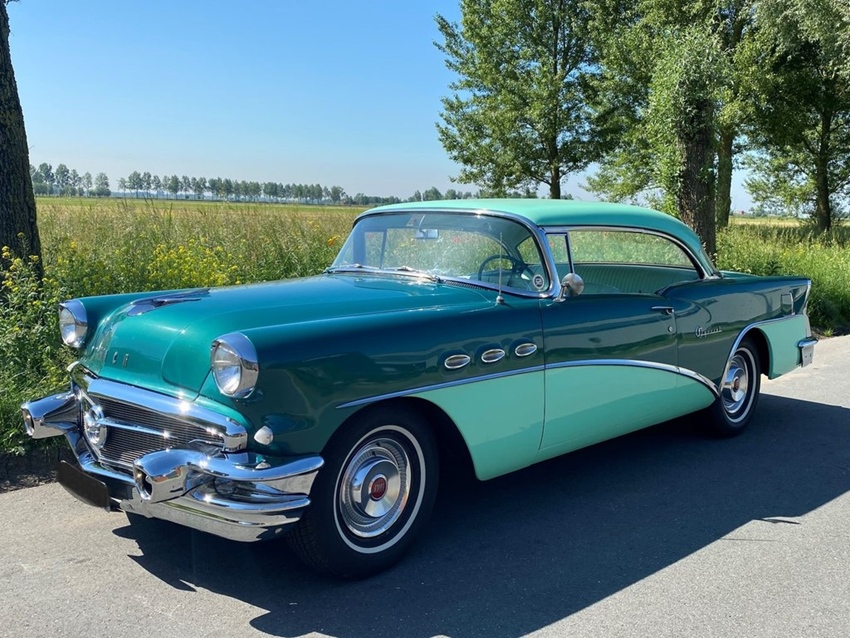 1956 Buick Riviera oldtimer te koop