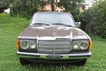 1976 Mercedes W123 200 oldtimer te koop